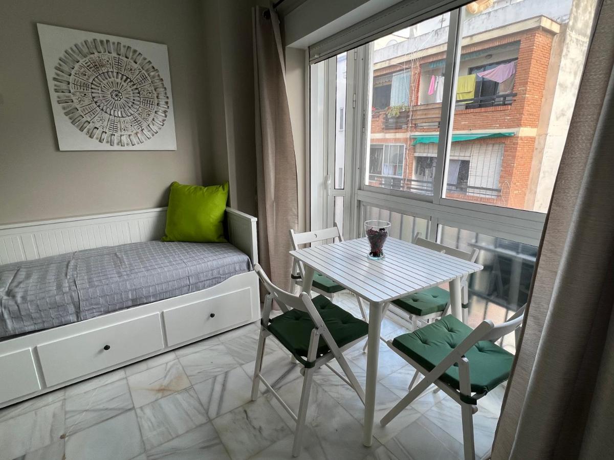 Genuar Apartments Malaga Center 2 Esterno foto